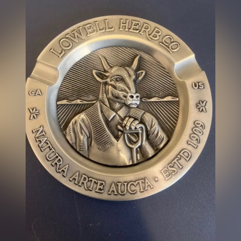 Lowell Ashtray